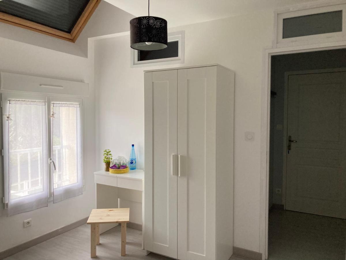 Maison Mama Neko Pontorson Dış mekan fotoğraf